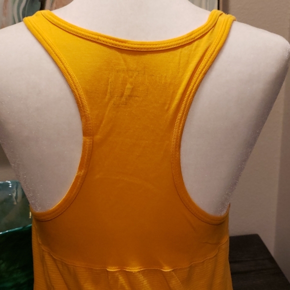 Summery and Cool Tank - Picture 4 of 4